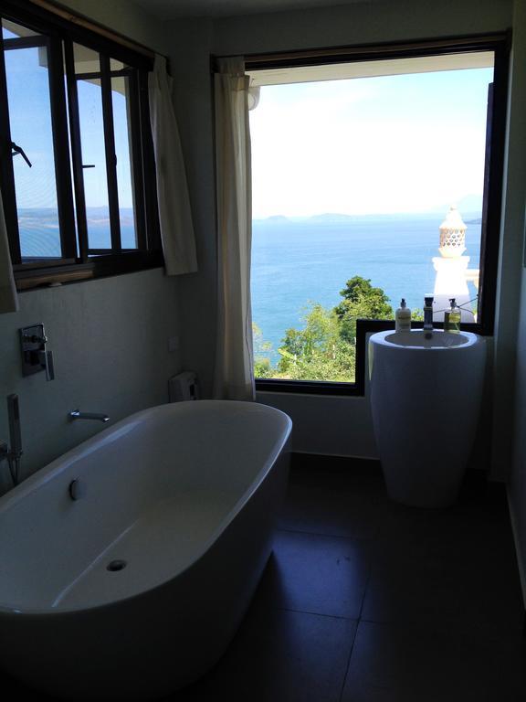 Twin Room with Lake View